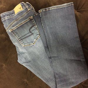 American Eagle Super Stretch Skinny Kick Size 4